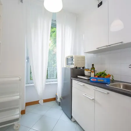 Appartement Savoia Dalila 0-10 *